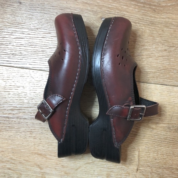 Dansko Merrie Oxblood Leather Mules Size 37/6.5-7 - Picture 4 of 7
